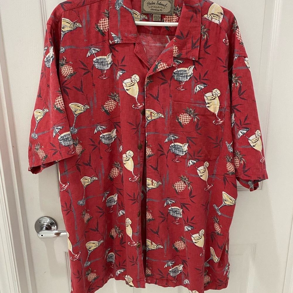 Palm Island Brand Men’s Casual button down dress shirt. Size XL